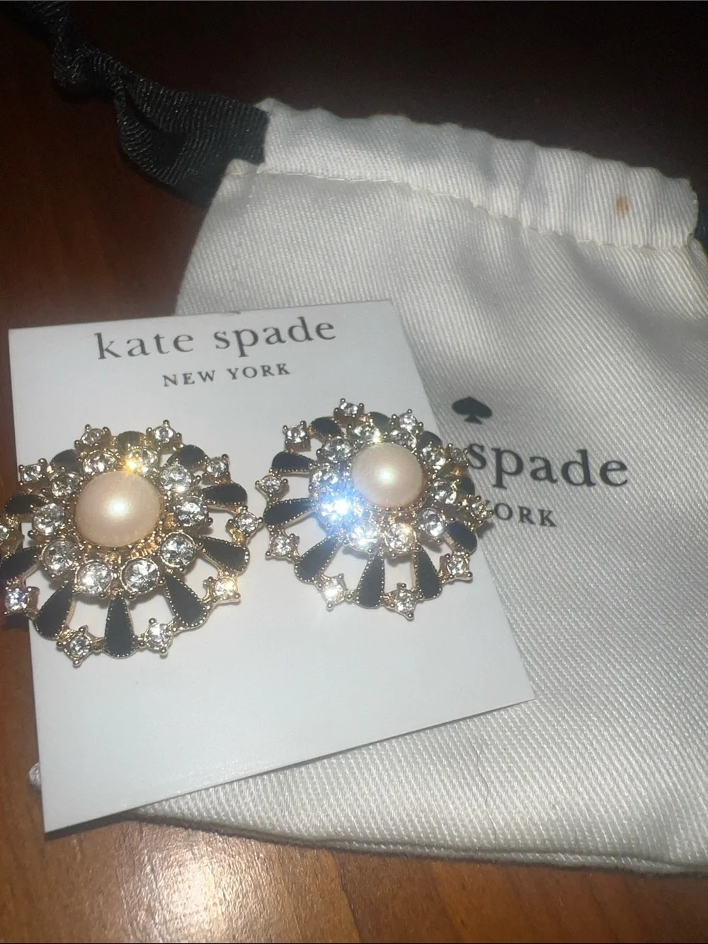 kate spade gold-tone pearl and black floral crystal stud earrings 14K Gold Fill